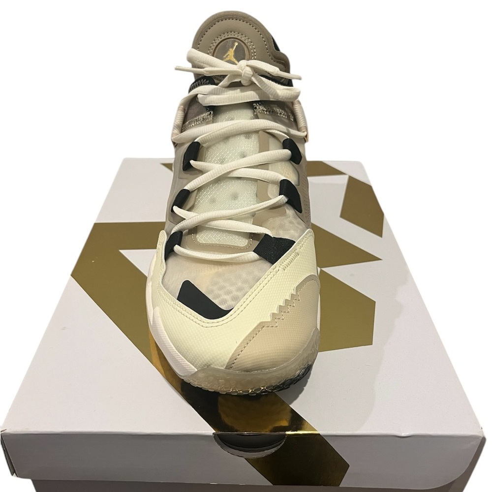 New in Box…Jordan/Nike basketball shoes.
Size 12.5 …fits like a 12